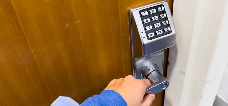 Why Choose Us for Your Keypad Lock Needs in Shoreview, MN?